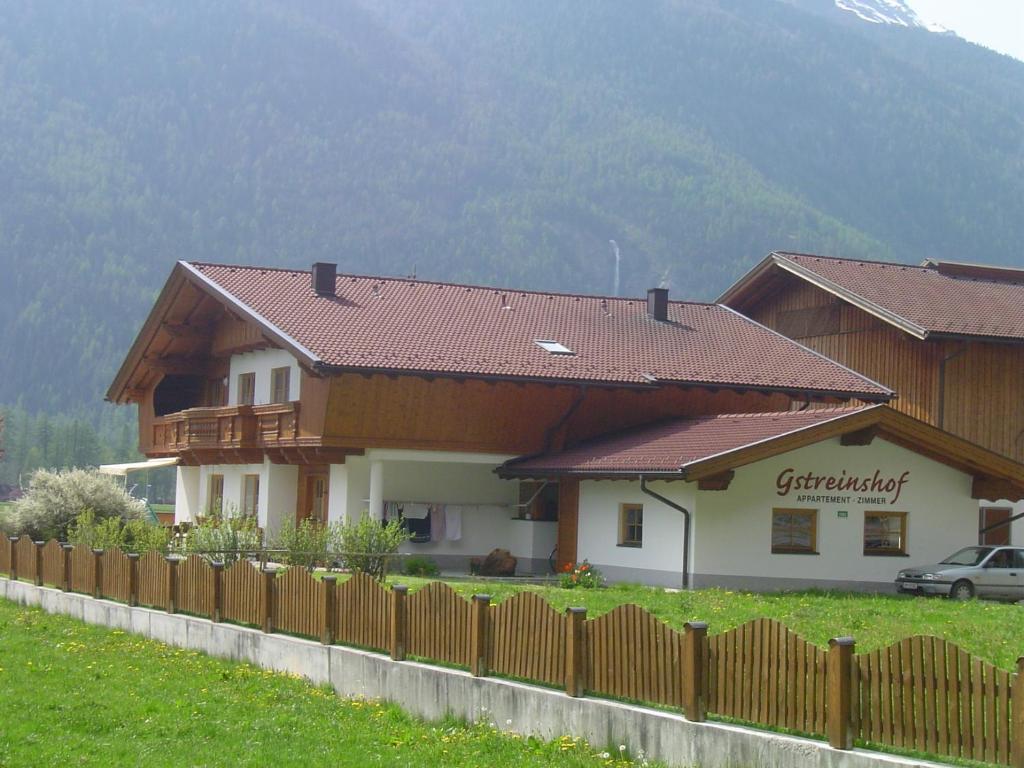 Gstreinhof Ленгенфельд Номер фото
